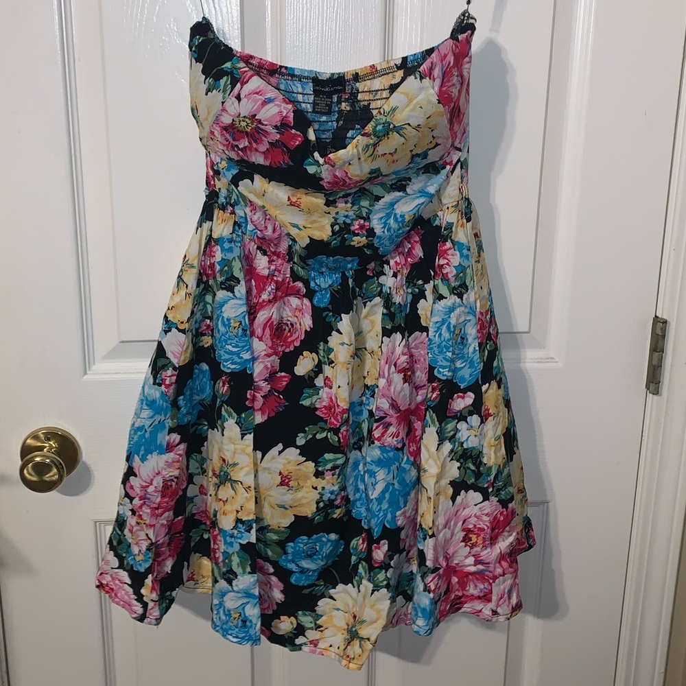 Floral dress - Picture 3 of 7